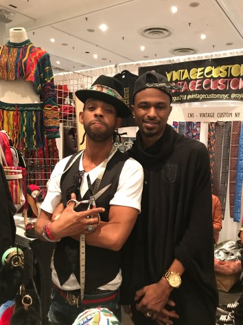 D3D9B549-258B-4541-B0C2-06424E403E0F